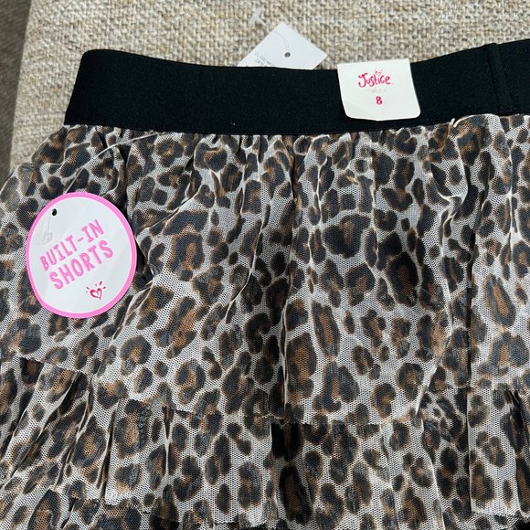 Justice Girls Leopard Tiered Skort Sz. 8 - Picture 3 of 5